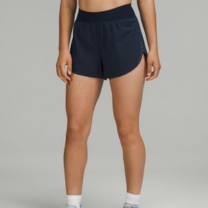 Lululemon Find Your Pace High-Rise Lined Shorts. Navy Blue. Size 8